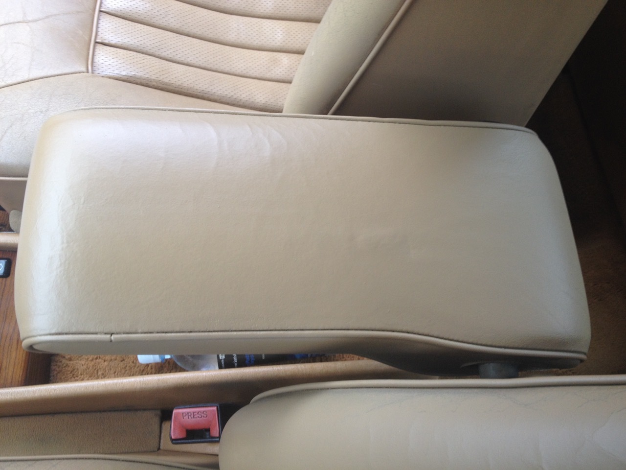 Upholstery Repairs in Vancouver, BC VLC Upholstery Repairs +1 (778
