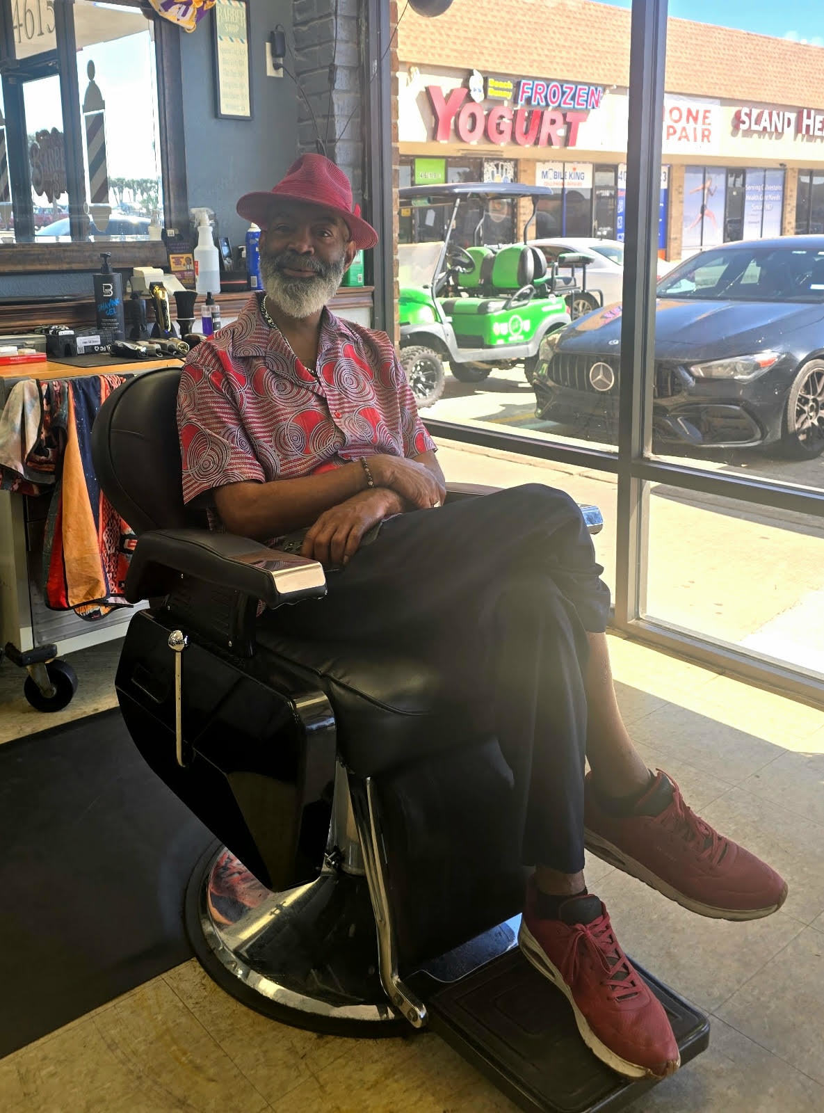 Boomer at the barber shop