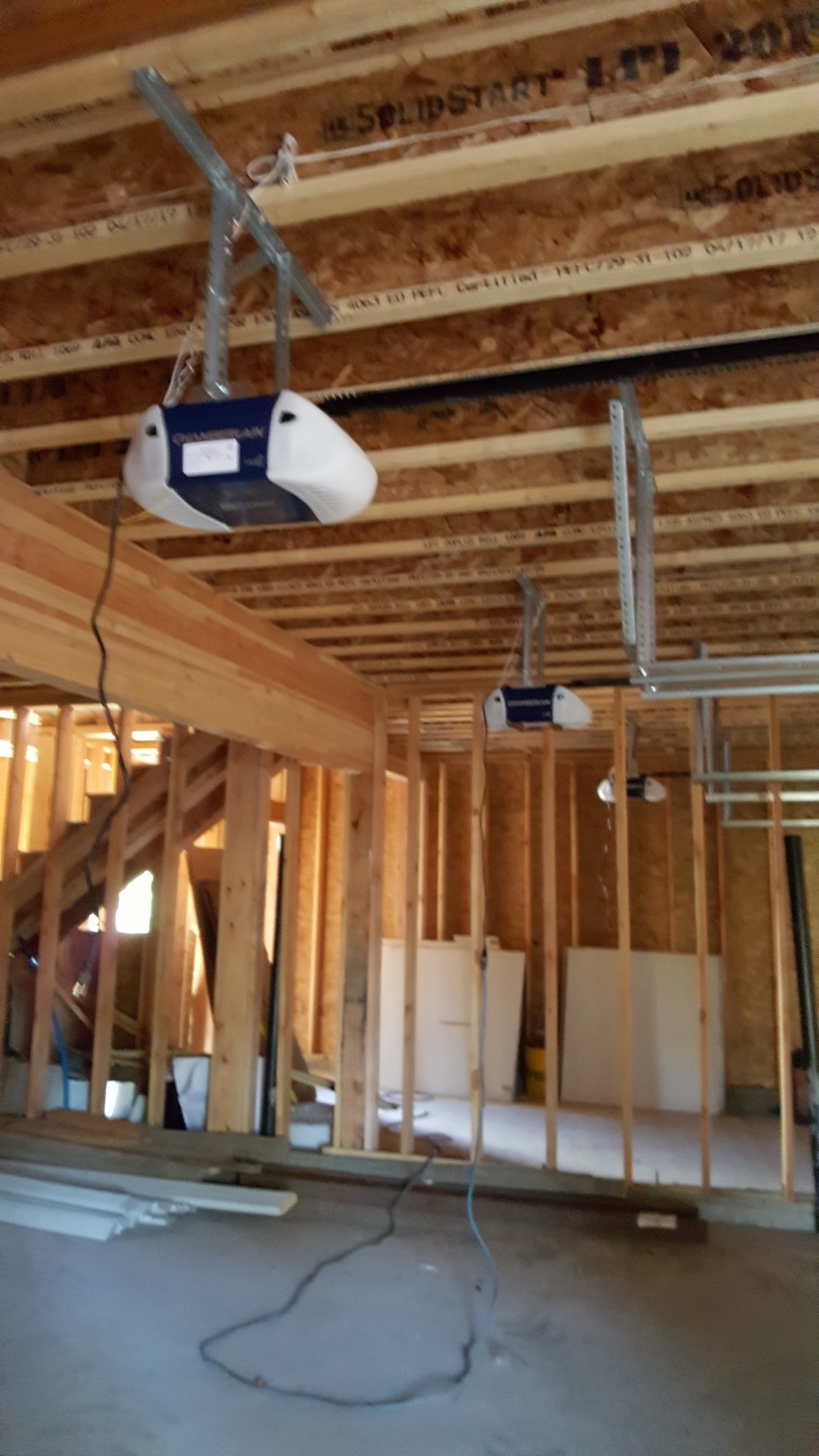 18 Garage Door - GARAGE WALLPAPERS