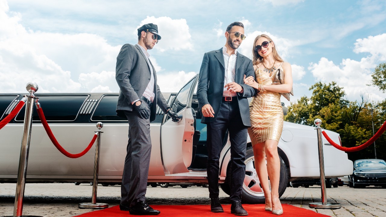 Luxury Car Service in Queens, NY (718) 5921300 New York