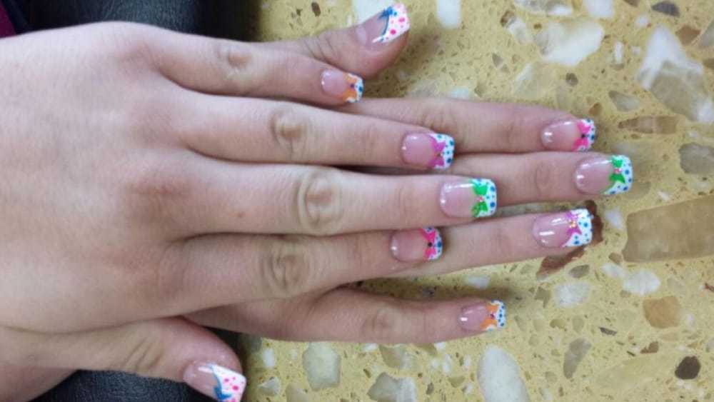 Day Spa in Woodland, CA | (530) 668-1628 Savvy Nails